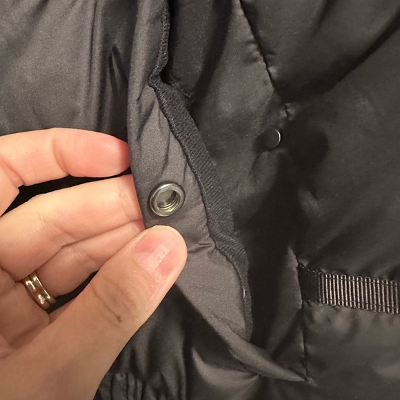 LULULEMON Chilly Chill Puffy Down Vest Black Mojave Beige Gingham Check size 10 - Picture 9 of 9